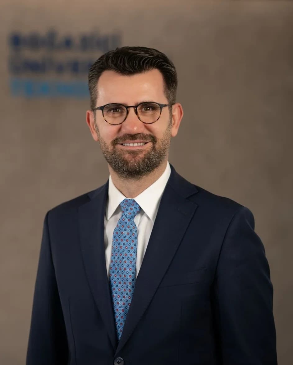 Dr. Cem Duran